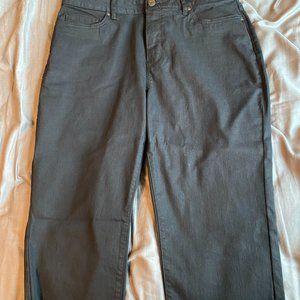 Croft & Barrow Black Capris